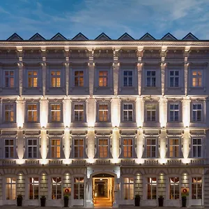4* Lägenhetshotell The Levante Rathaus